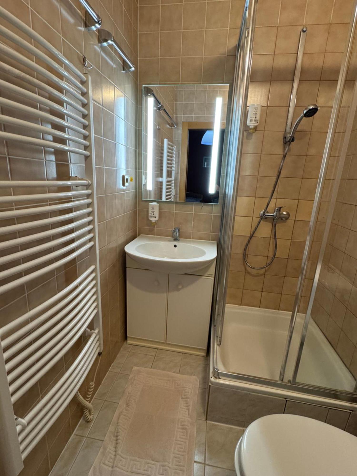 Lucni Dum Hotel Janské Lázně Kamer foto