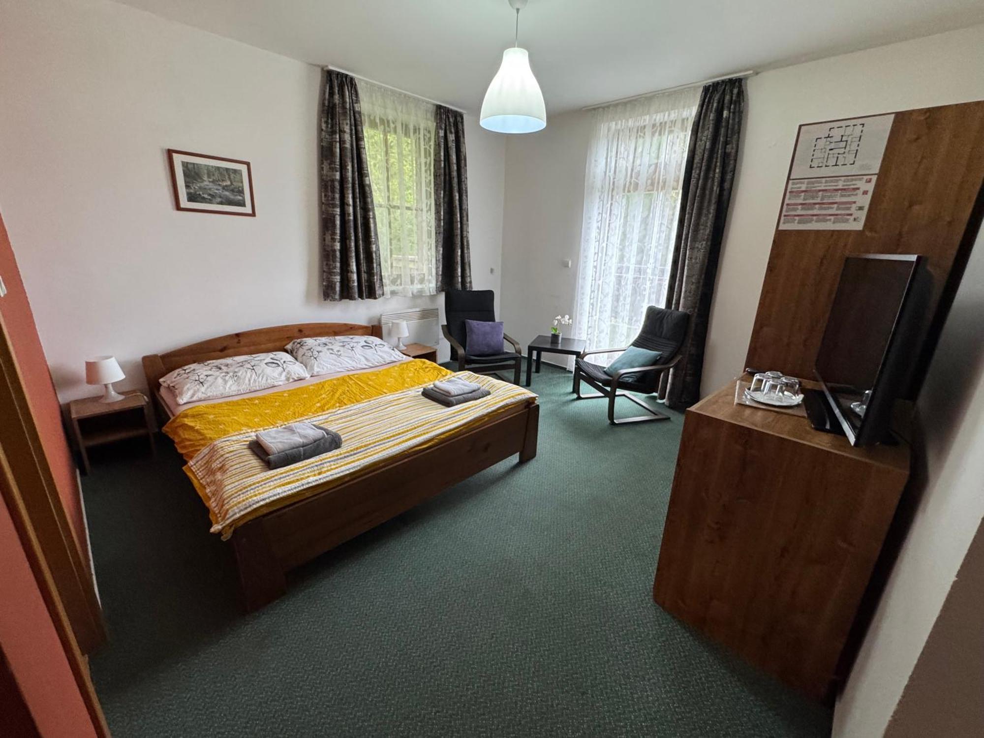 Lucni Dum Hotel Janské Lázně Kamer foto