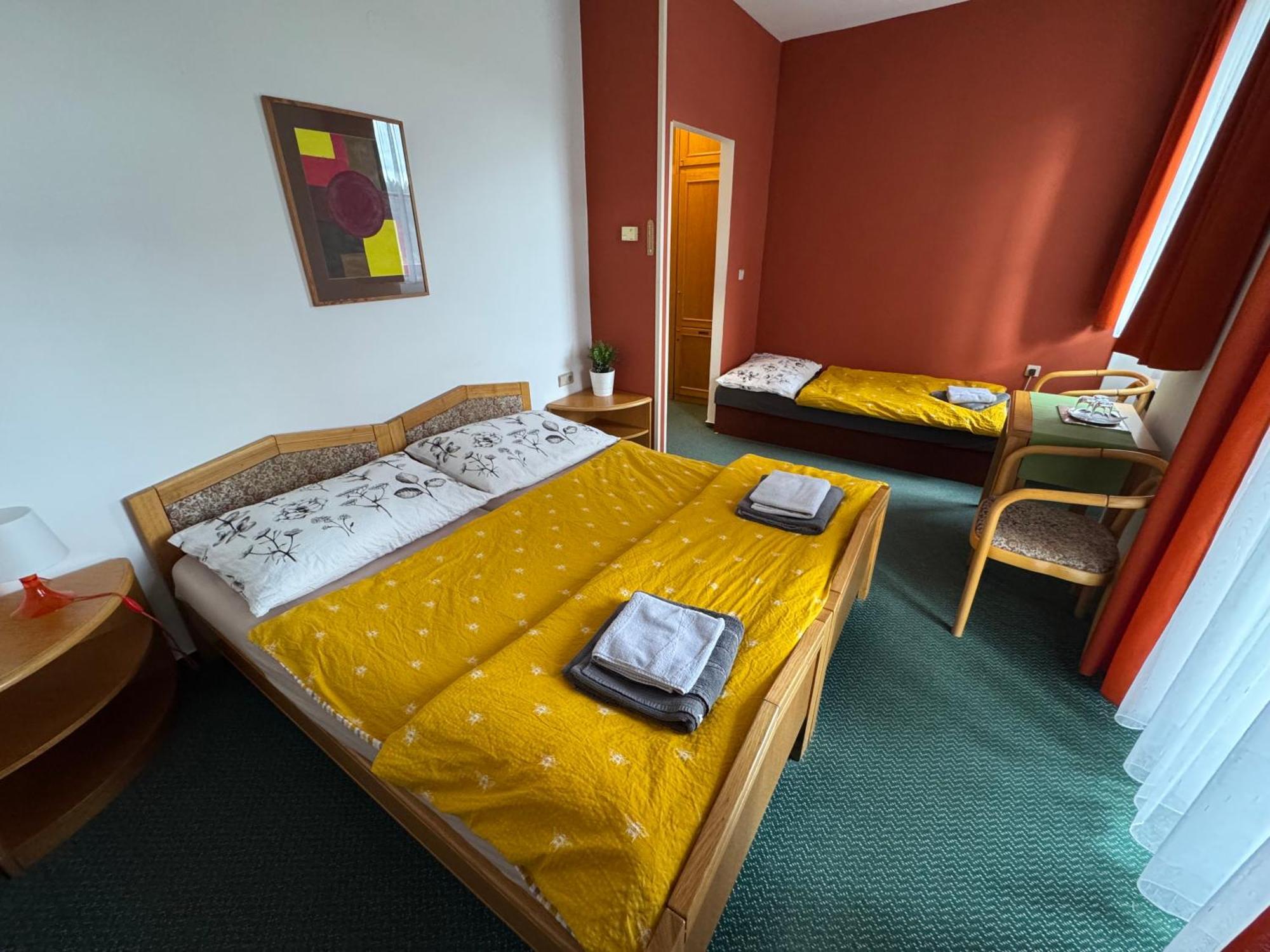 Lucni Dum Hotel Janské Lázně Kamer foto